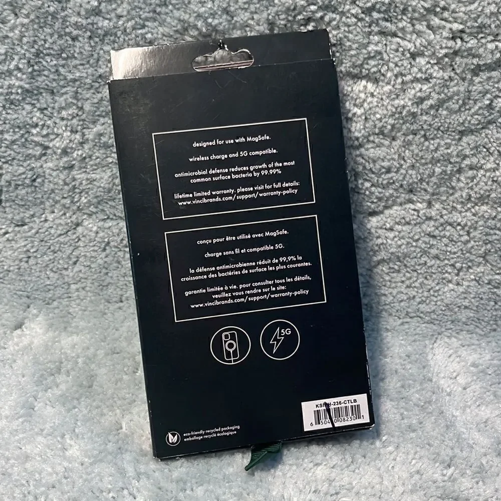 NWOT Kate Spade iPhone 14 Plus Case